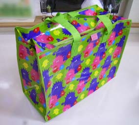 �f���}�[�N���t�@�`���b�N�t�i�C�����o�b�N �O���[��