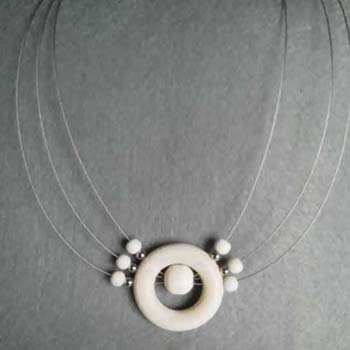 �A�[���b�J/aarikka-�y�����z�̃l�b�N���X